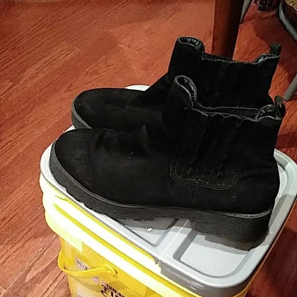 Atmosphere boots   - Picture 7 of 7